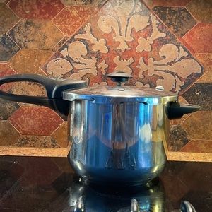 Presto Pressure Cooker